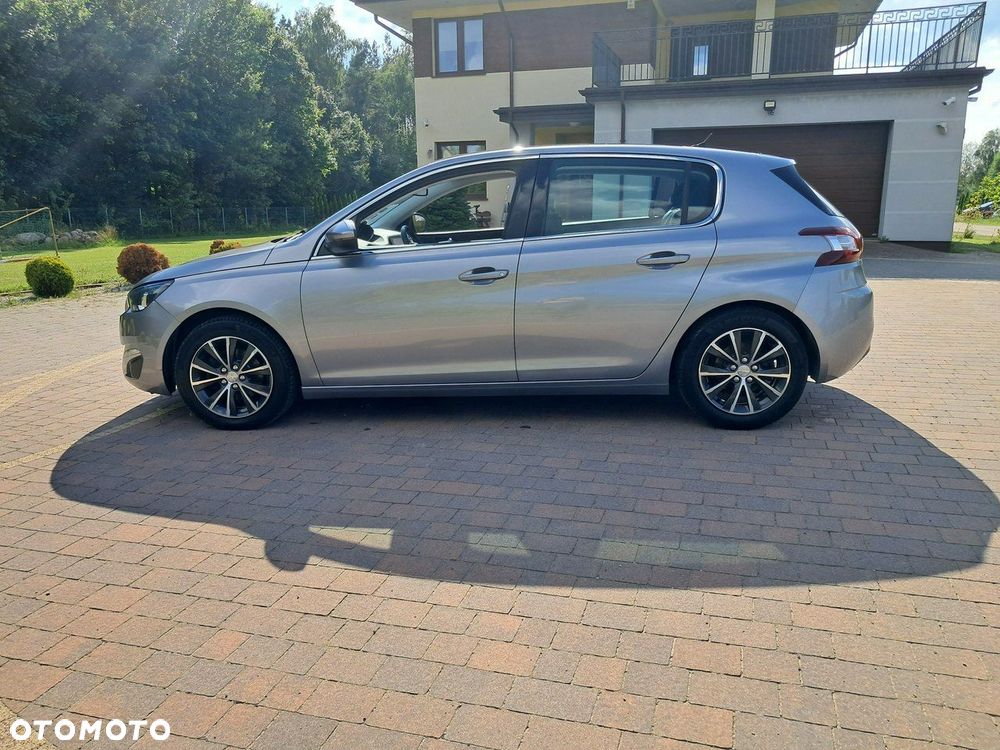 Peugeot 308 - 4