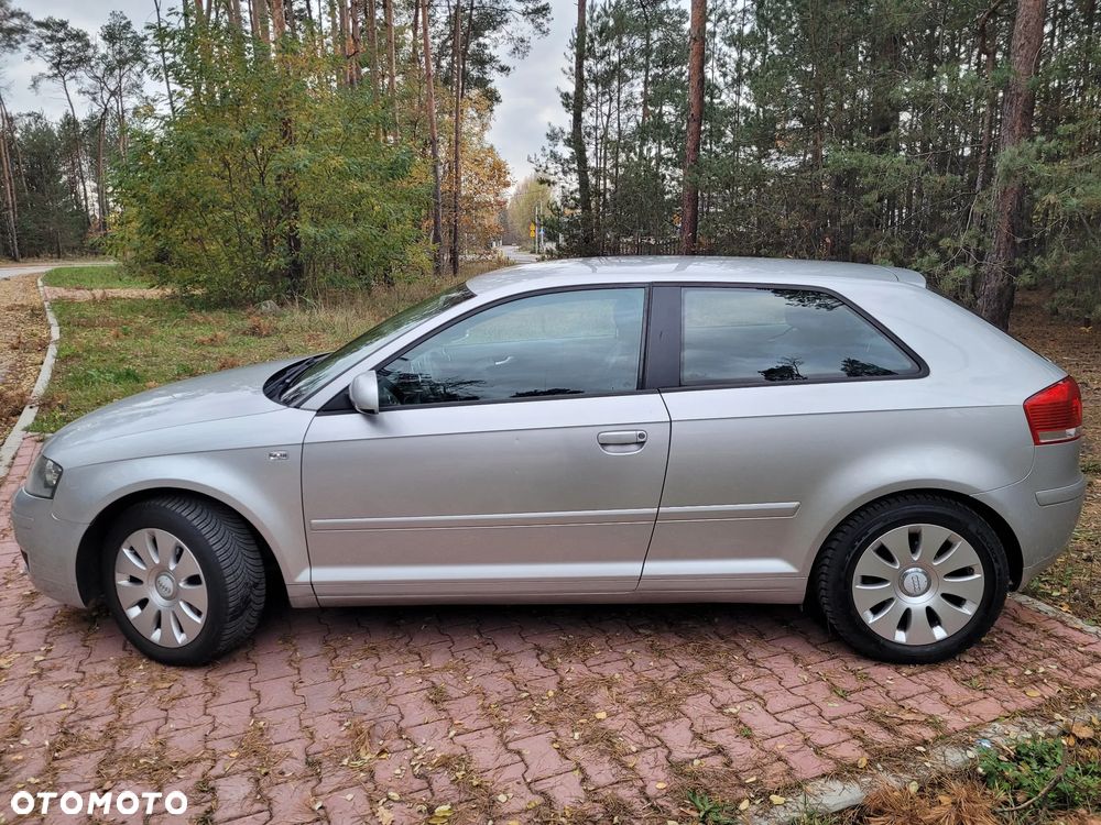 Audi A3 3-drzwiowe 1.6 Ambiente - 6