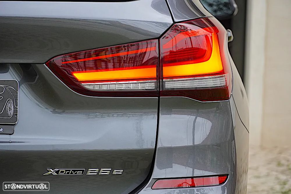 BMW X1 25 e xDrive Pack M - 16