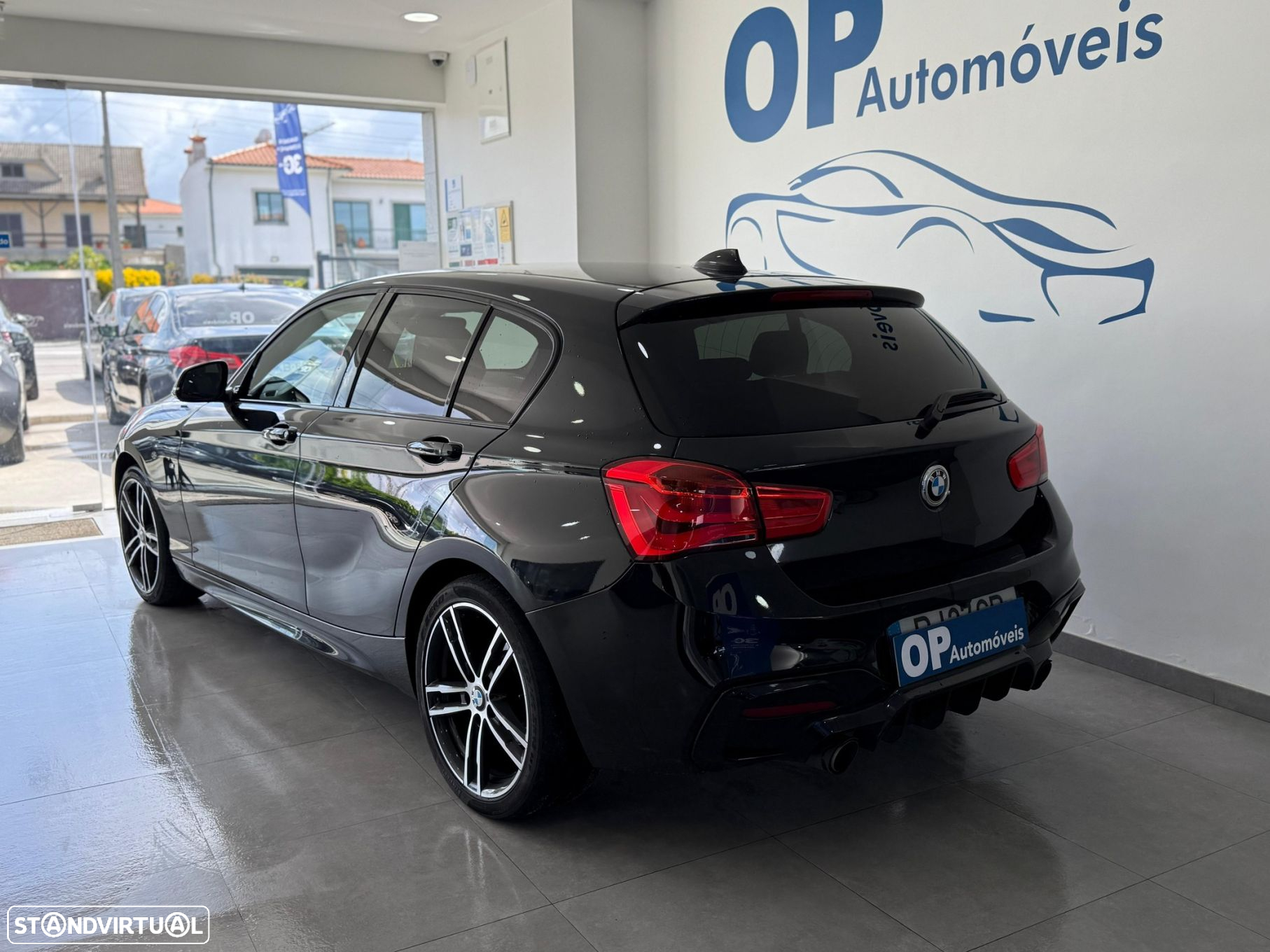 BMW 116 d Pack M - 3