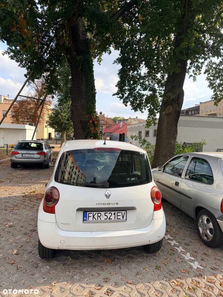 Renault Modus - 8