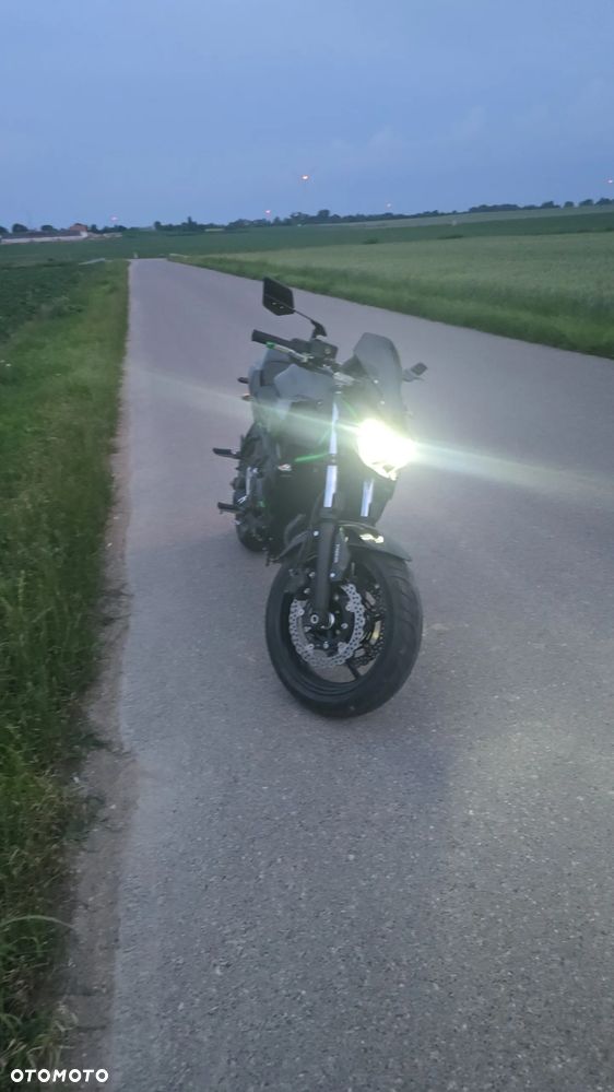 Kawasaki Z 650 - 1