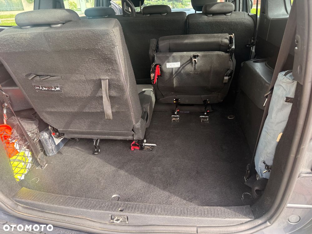 Dacia Lodgy SCe 100 Ambiance - 16