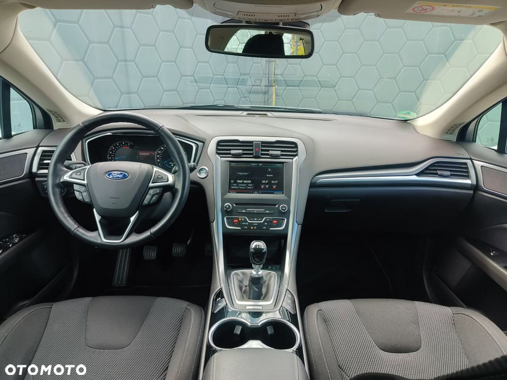 Ford Mondeo 2.0 TDCi Titanium - 10