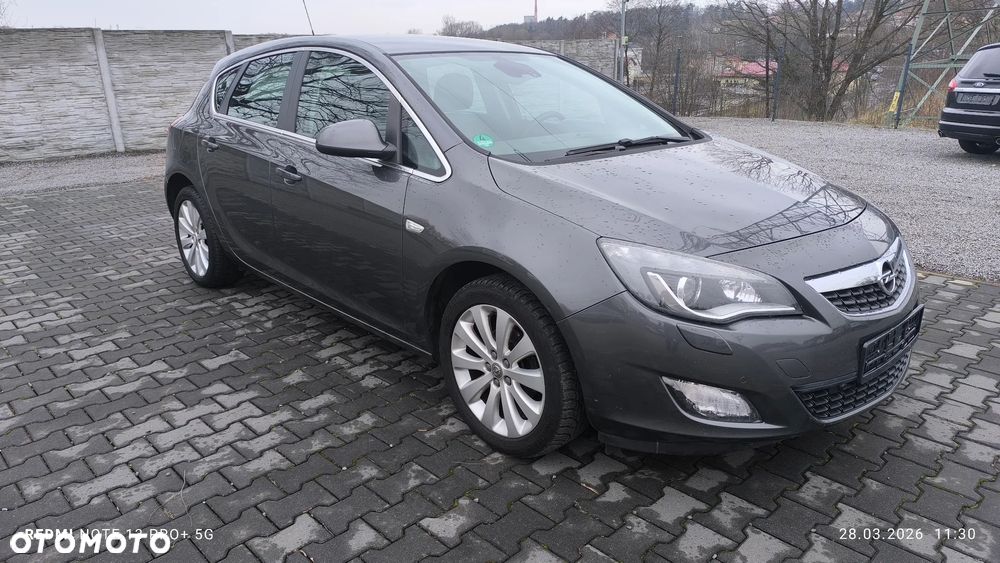 Opel Astra 1.4 Turbo Innovation - 12