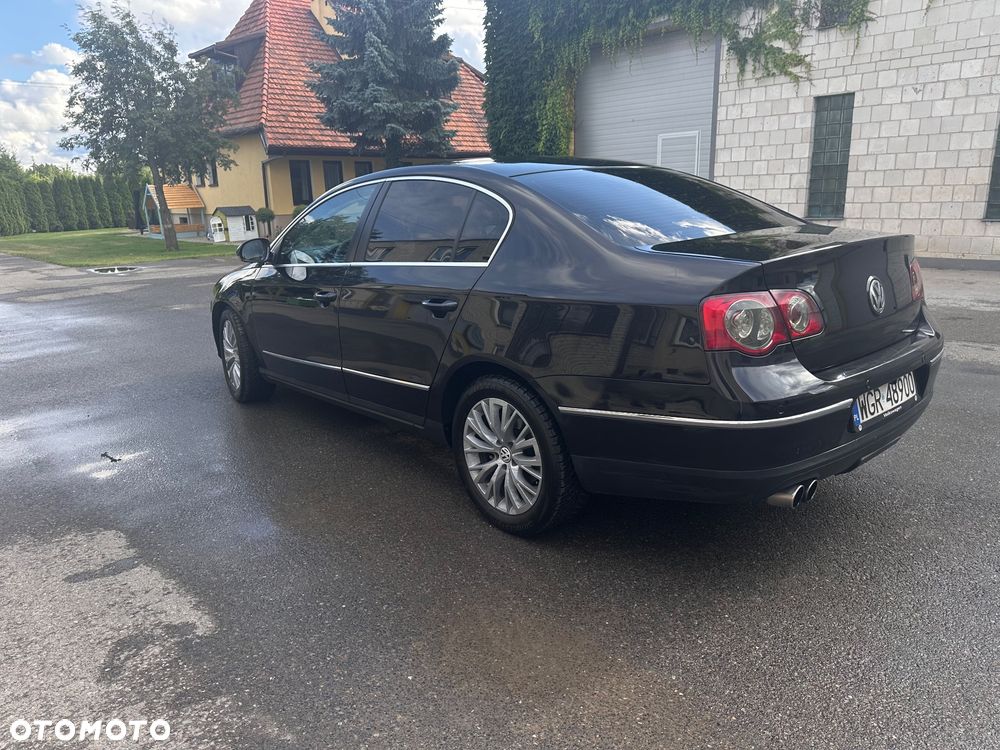 Volkswagen Passat 2.0 TDI DPF Comfortline - 16