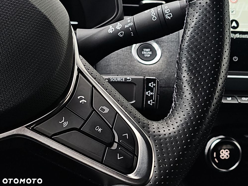 Renault Clio - 15