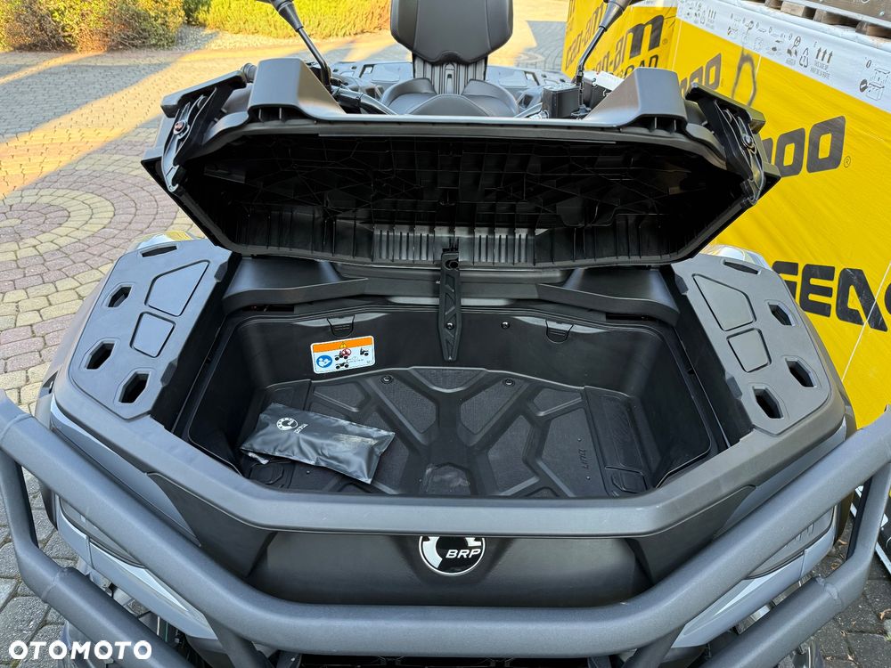 Can-Am Outlander Max - 23