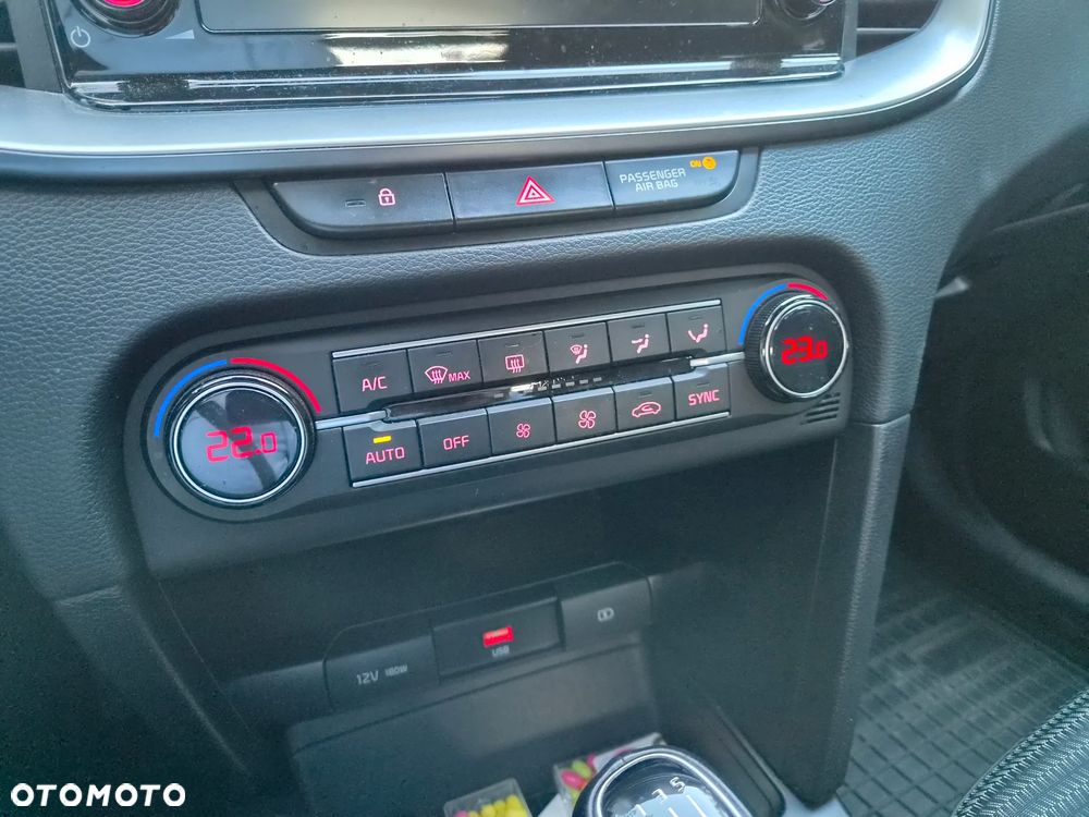 Kia Ceed 1.0 T-GDI M - 4