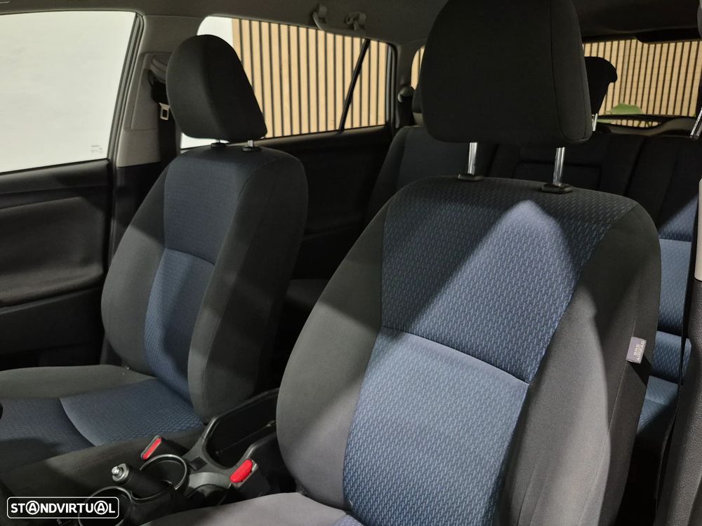 Toyota Verso 1.6 D-4D Comfort - 10