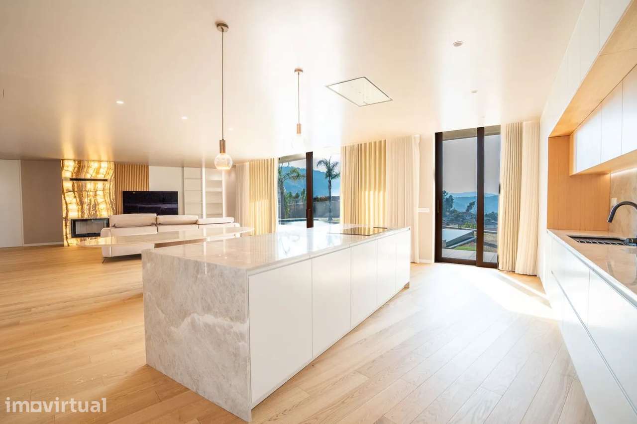 Moradia T3  em Amarante | Piscina e Acabamentos de Excelência CO - Grande imagem: 4/8