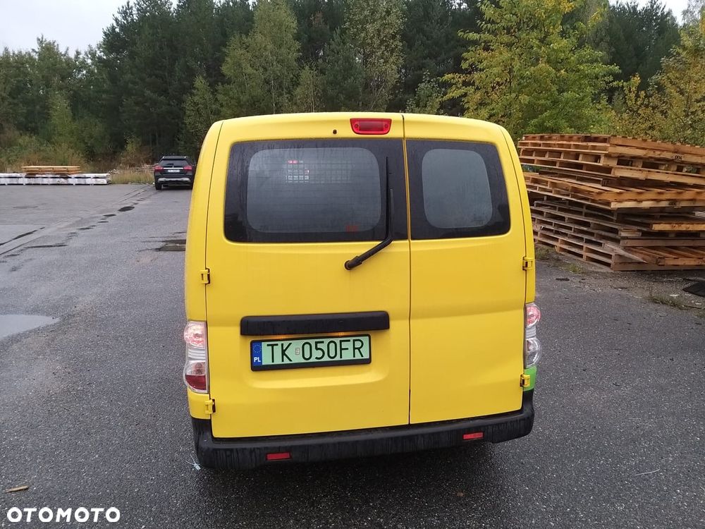 Nissan NV200 - 5
