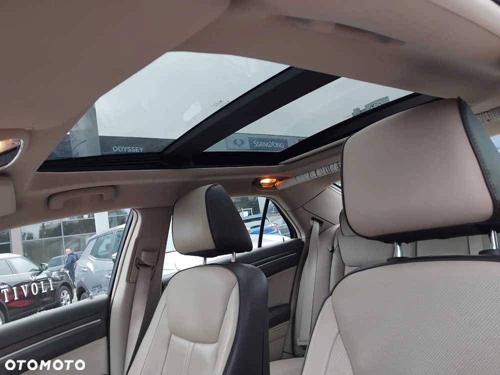 Lancia Thema 3.0CRD Executive - 14