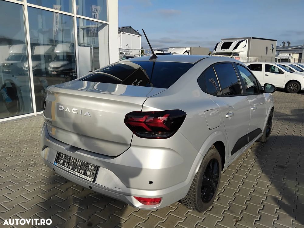 Dacia Logan TCe 90 MT6 Journey - 6