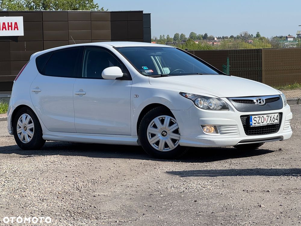Hyundai i30 1.6 Classic + - 3