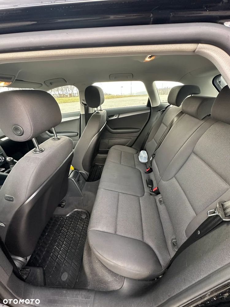 Audi A3 Sportback 2.0 TDI DPF Quattro Attraction - 9