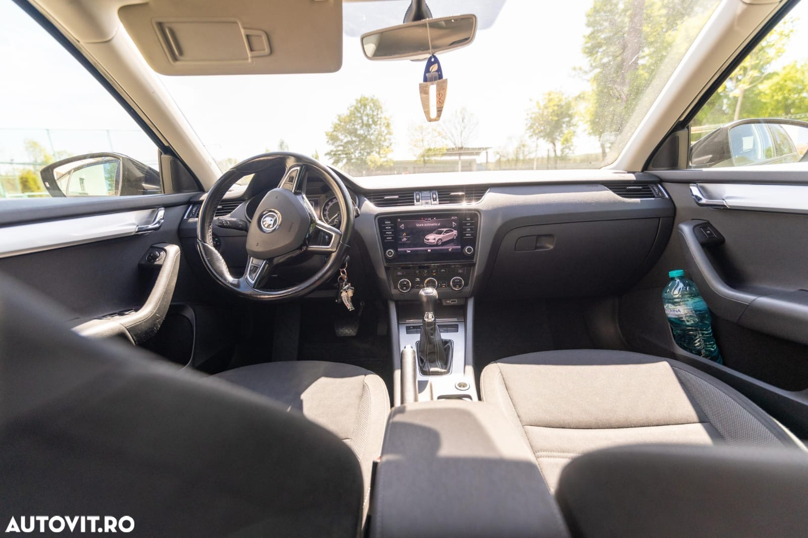 Skoda Octavia 1.6 TDI DSG Ambition - 32
