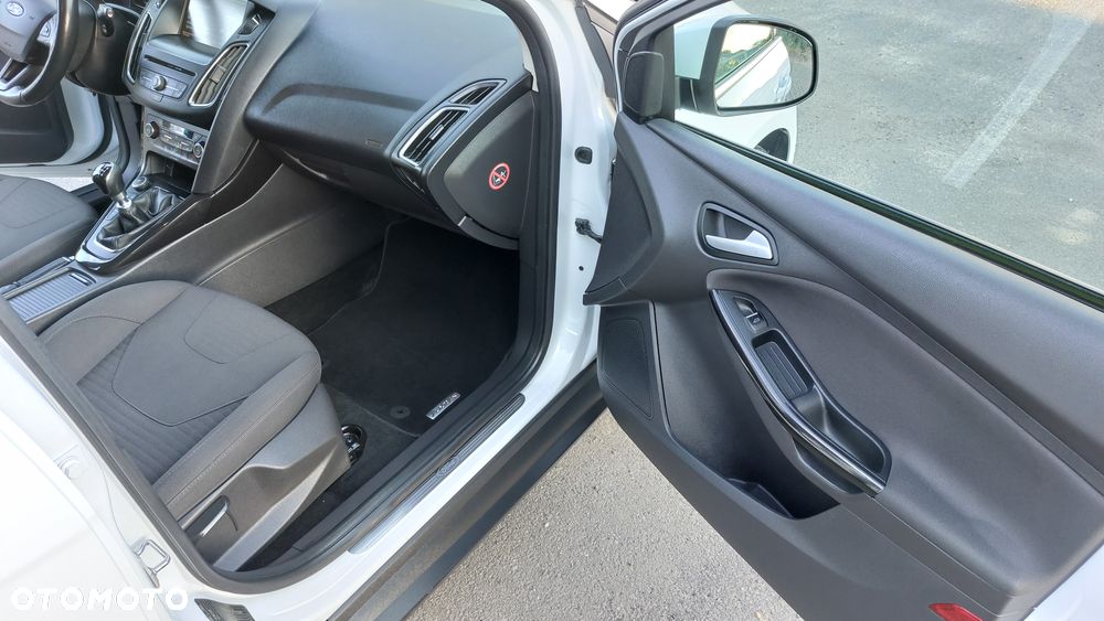 Ford Focus 1.6 TDCi Titanium - 20