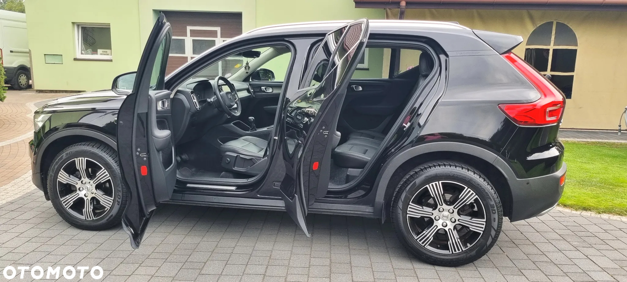 Volvo XC 40 - 15