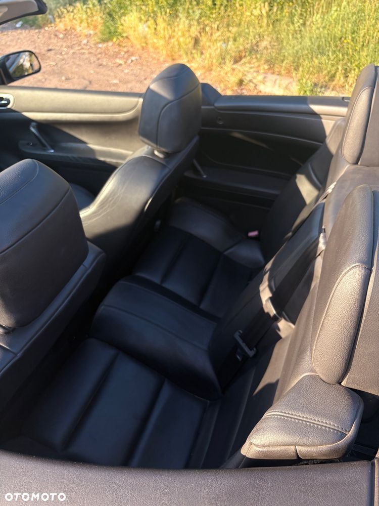 Peugeot 307 CC 2.0 HDi Intense - 17