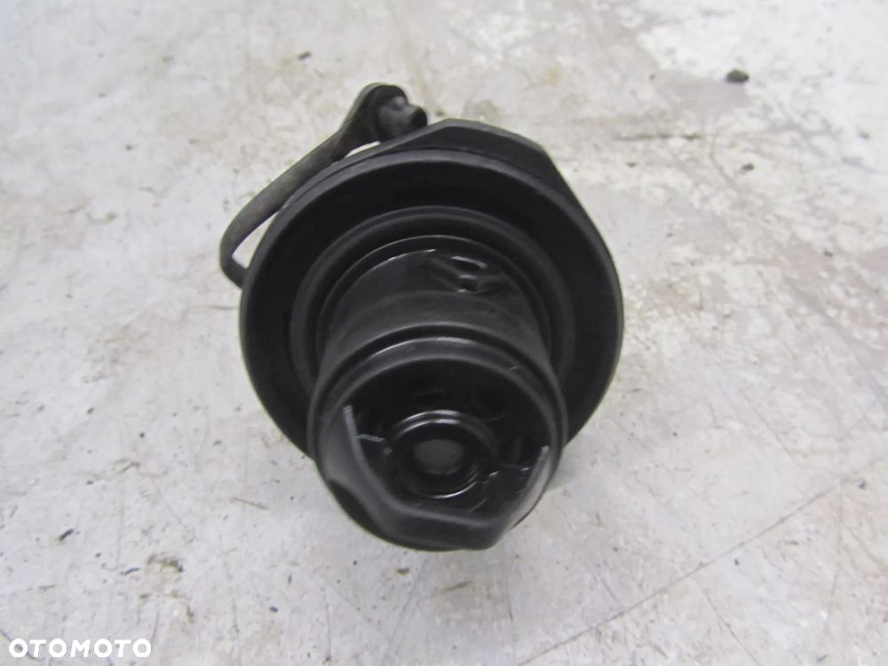 Citroen Jumper-Boxer -Ducato 06->korek wlewu paliwa - 2