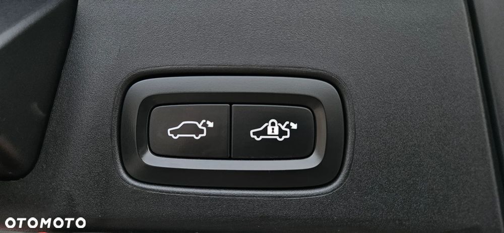 Volvo V90 D5 AWD Geartronic Inscription - 16