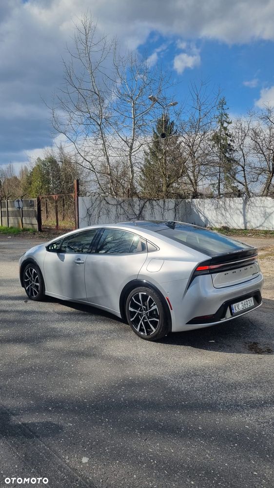 Toyota Prius Hybrid Executive - 4