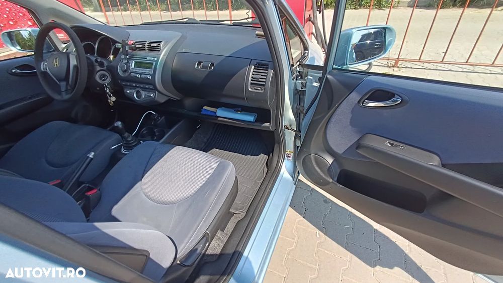 Honda Jazz 1.4i - 15