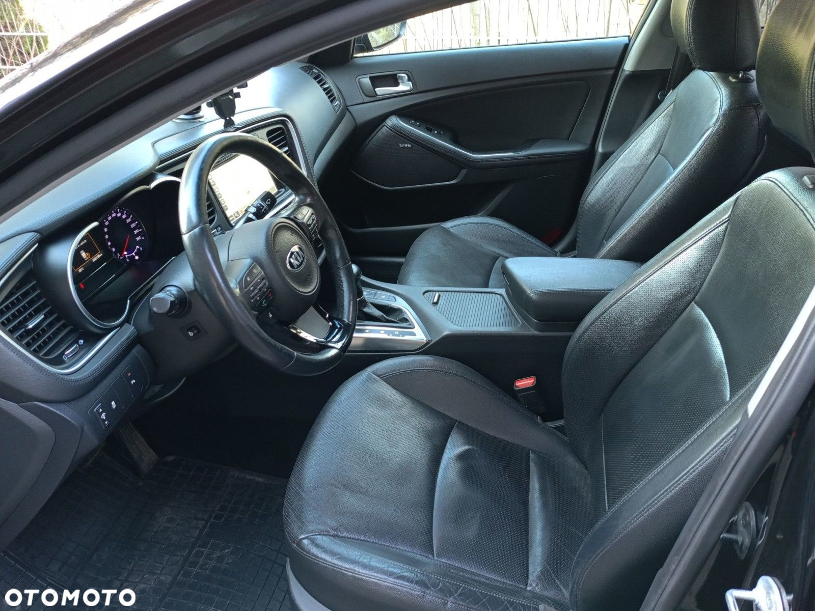 Kia Optima - 18