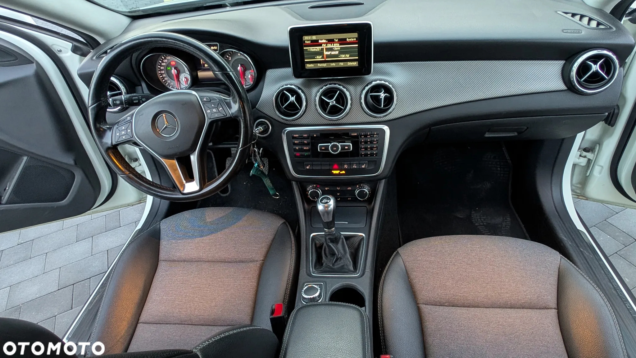 Mercedes-Benz GLA 180 (CDI) d - 4
