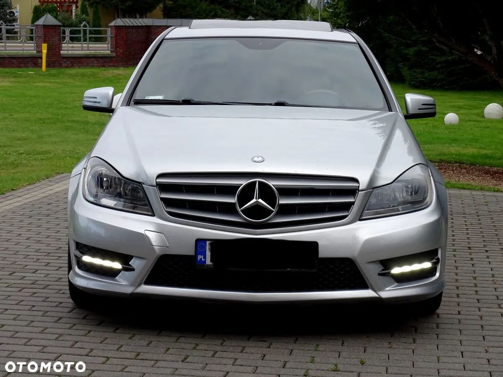 Mercedes-Benz Klasa C 250 (BlueEFFICIENCY) 7G-TRONIC - 2