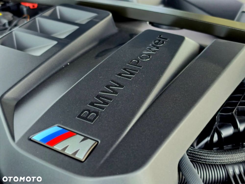 BMW M3 Competition M xDrive - 21