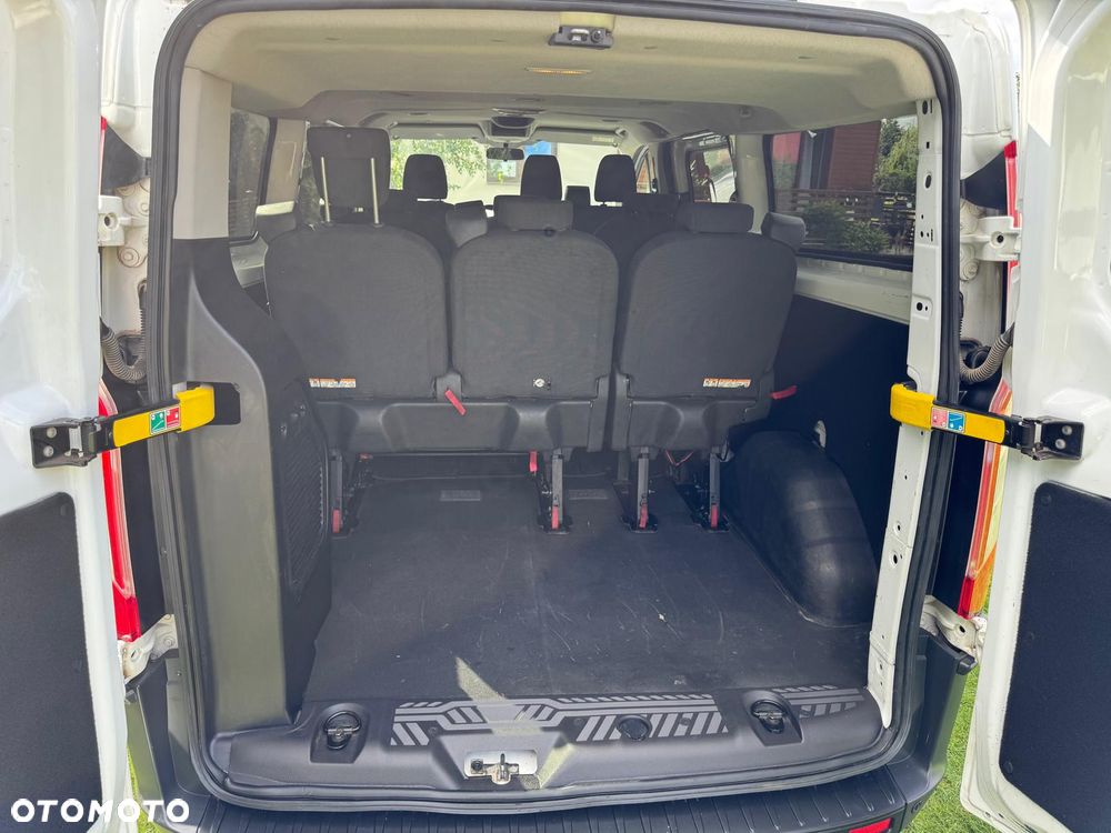Ford Transit - 15