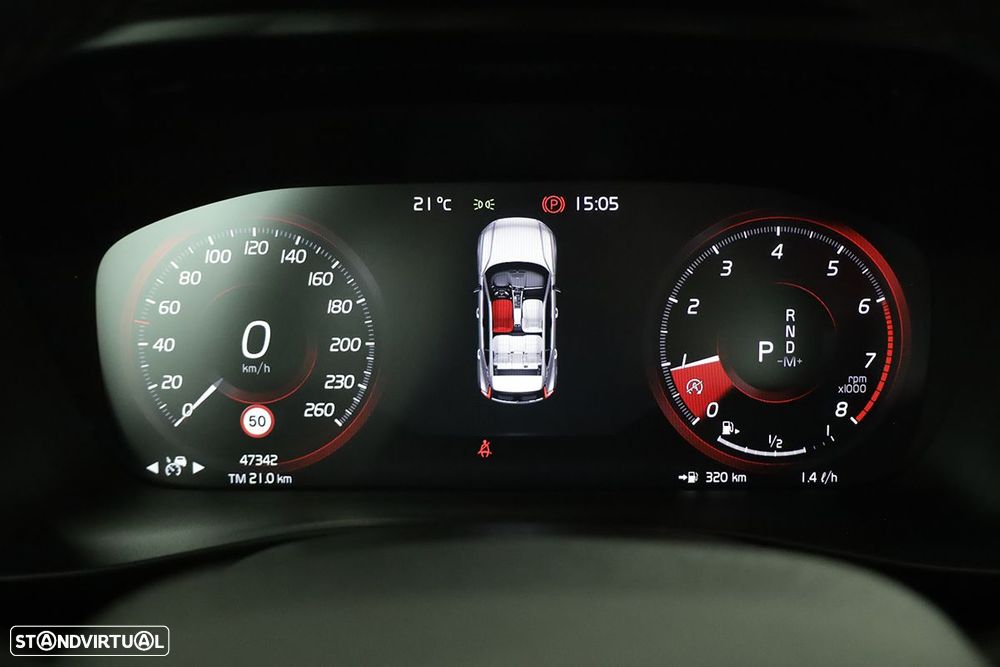 Volvo XC 40 1.5 T2 Plus Dark Auto - 16