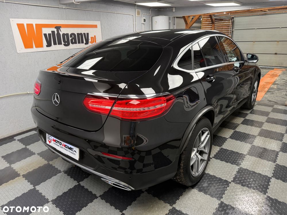 Mercedes-Benz GLC 250 d 4Matic 9G-TRONIC AMG Line - 11