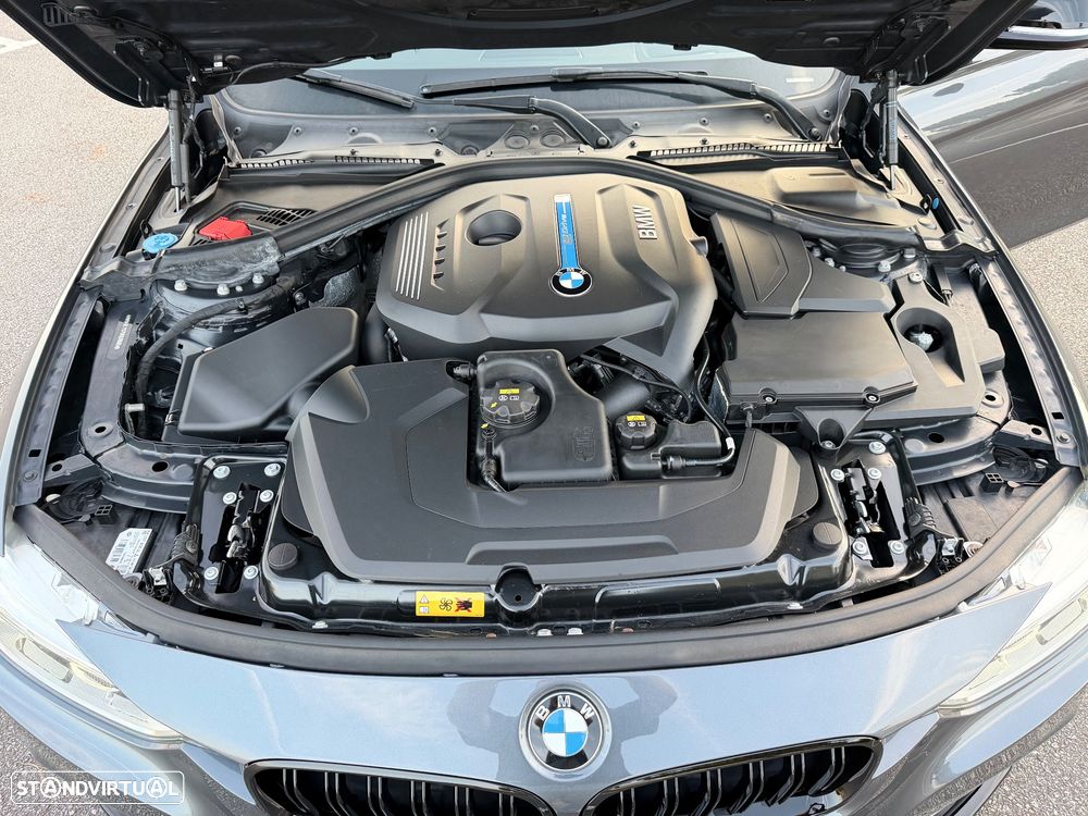 BMW 330 e iPerformance Pack M - 19