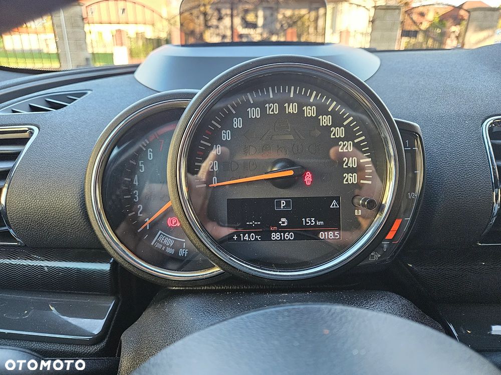 MINI Clubman One Blackyard - 22