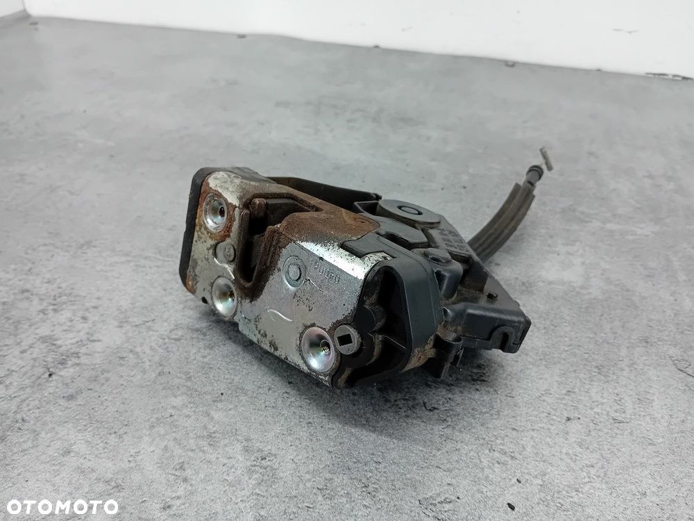 ZAMEK DRZWI PRAWY TYŁ SMART FORFOUR I A4547300635 - 2