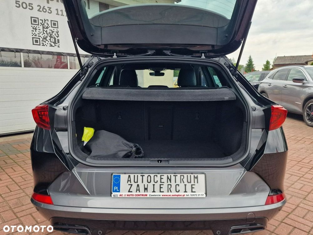 Cupra Formentor 1.4 e-Hybrid DSG - 23