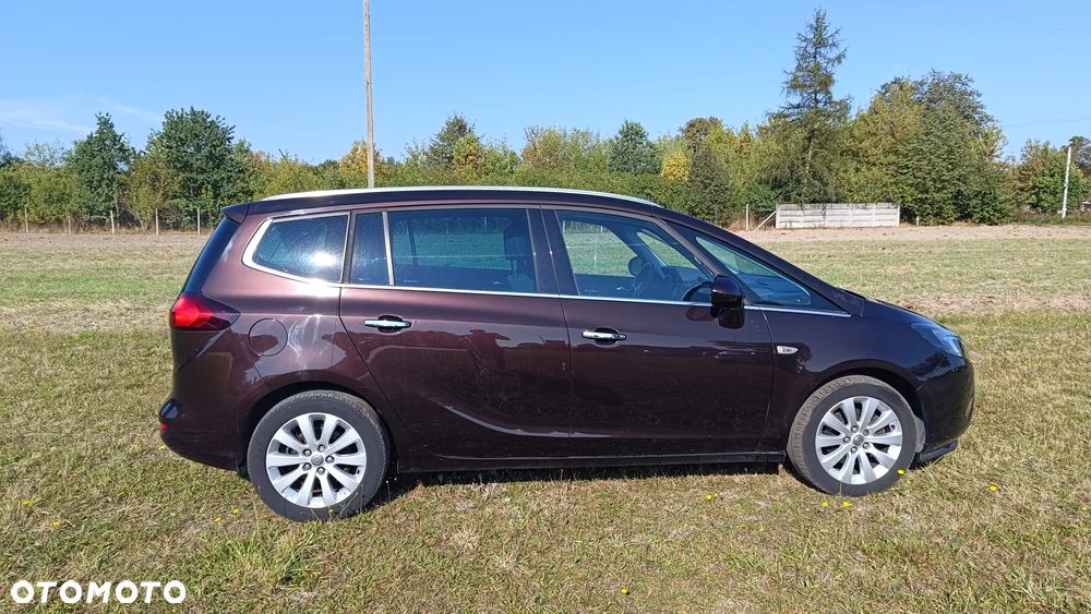 Opel Zafira Tourer 2.0 CDTI Edition - 4