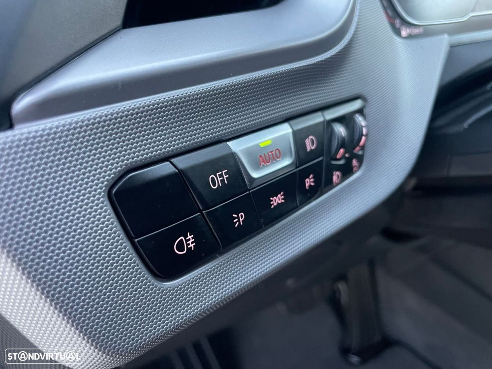 BMW 116 d Advantage Auto - 32