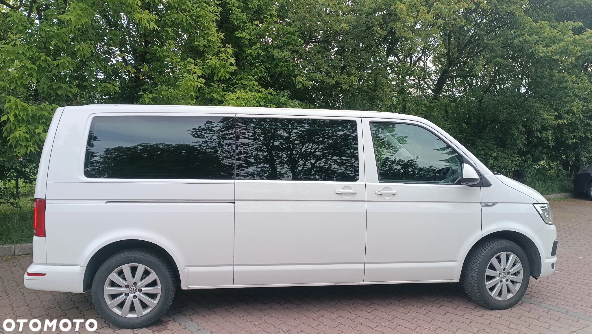 Volkswagen Caravelle 2.0 TDI L1 Comfortline DSG - 11