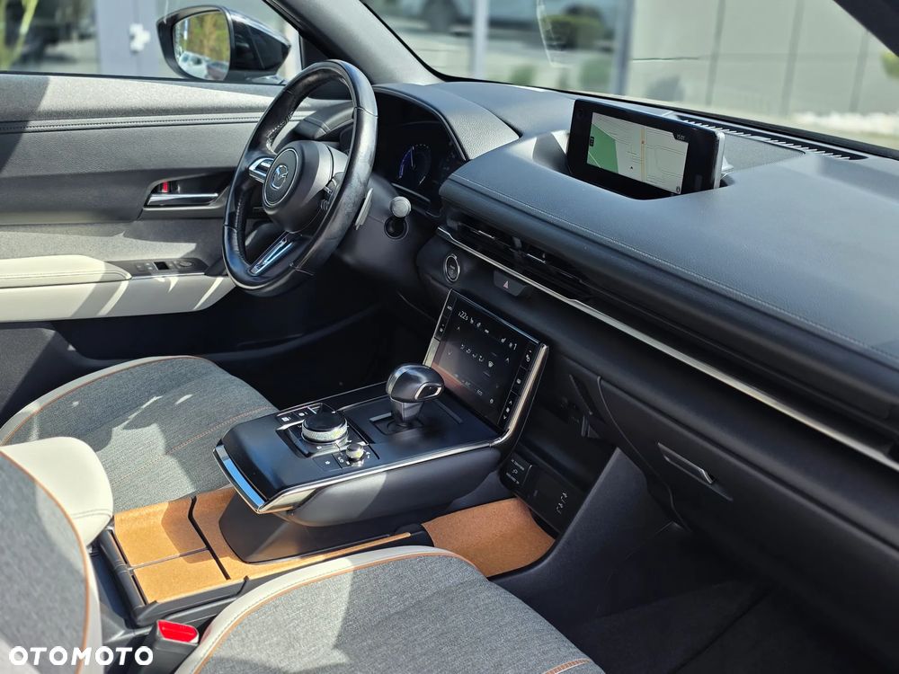 Mazda MX-30 35.5kWh Makoto - 22