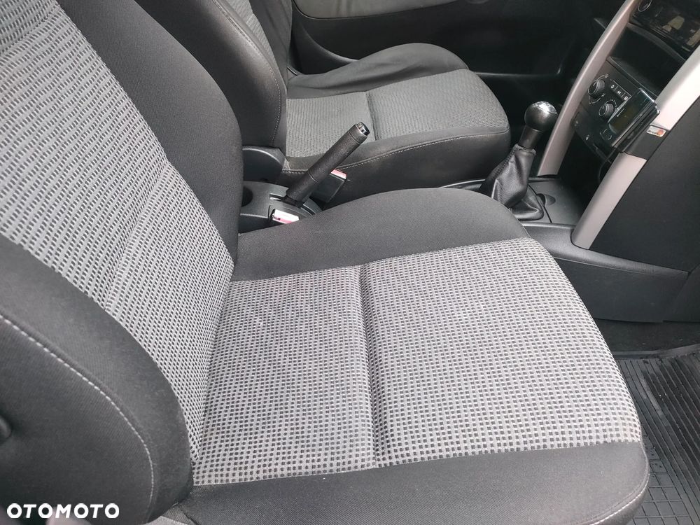 Peugeot 207 1.6 HDi Tendance - 14