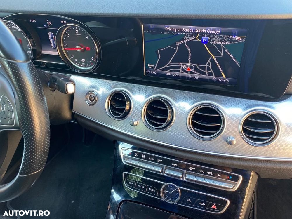 Mercedes-Benz E 220 d 4Matic All-Terrain 9G-TRONIC Exclusive - 17
