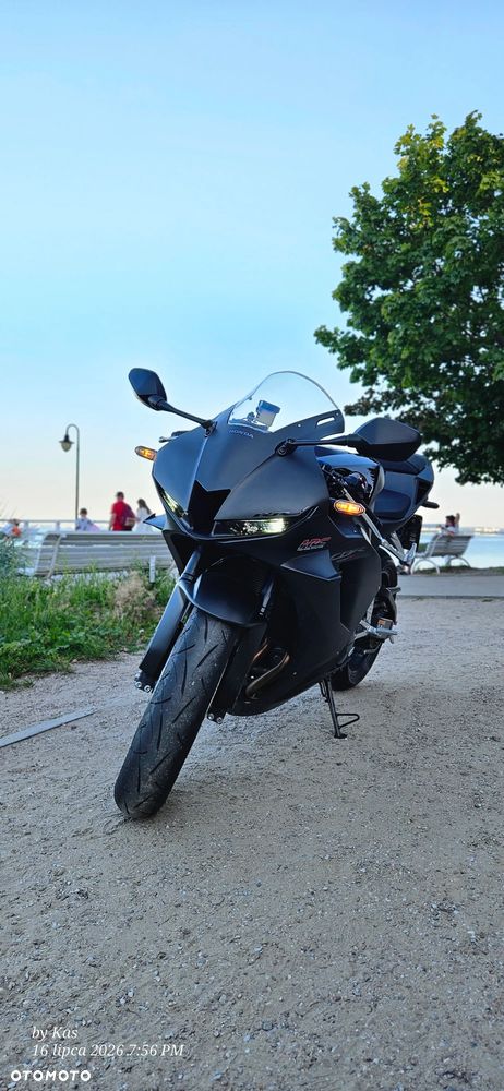 Honda CBR - 4