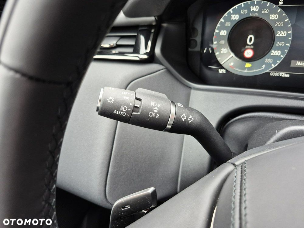 Land Rover Range Rover Velar - 32