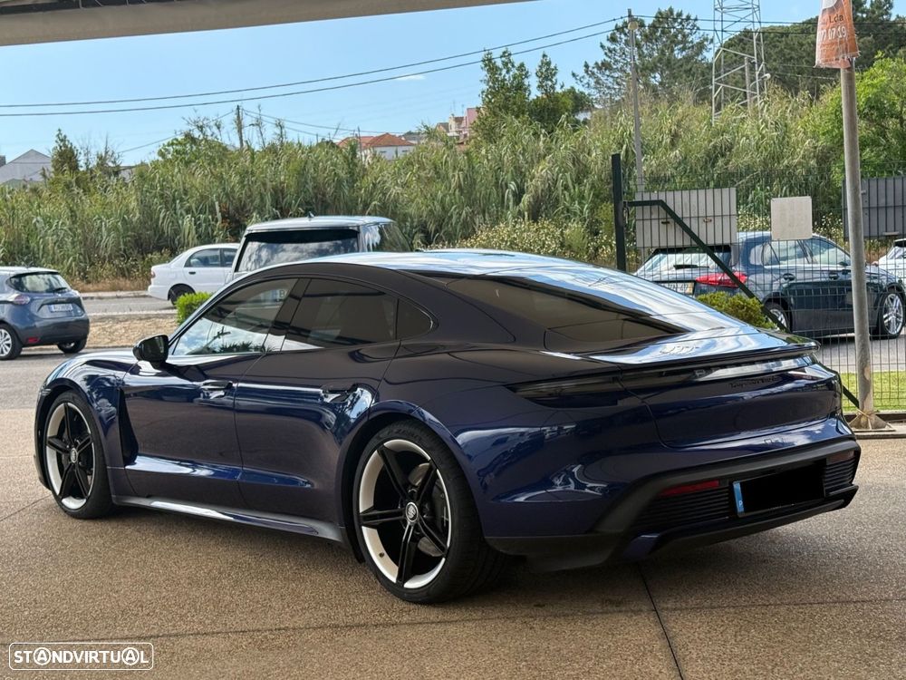 Porsche Taycan - 23