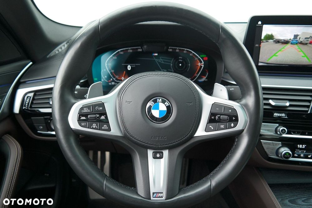 BMW Seria 5 - 22
