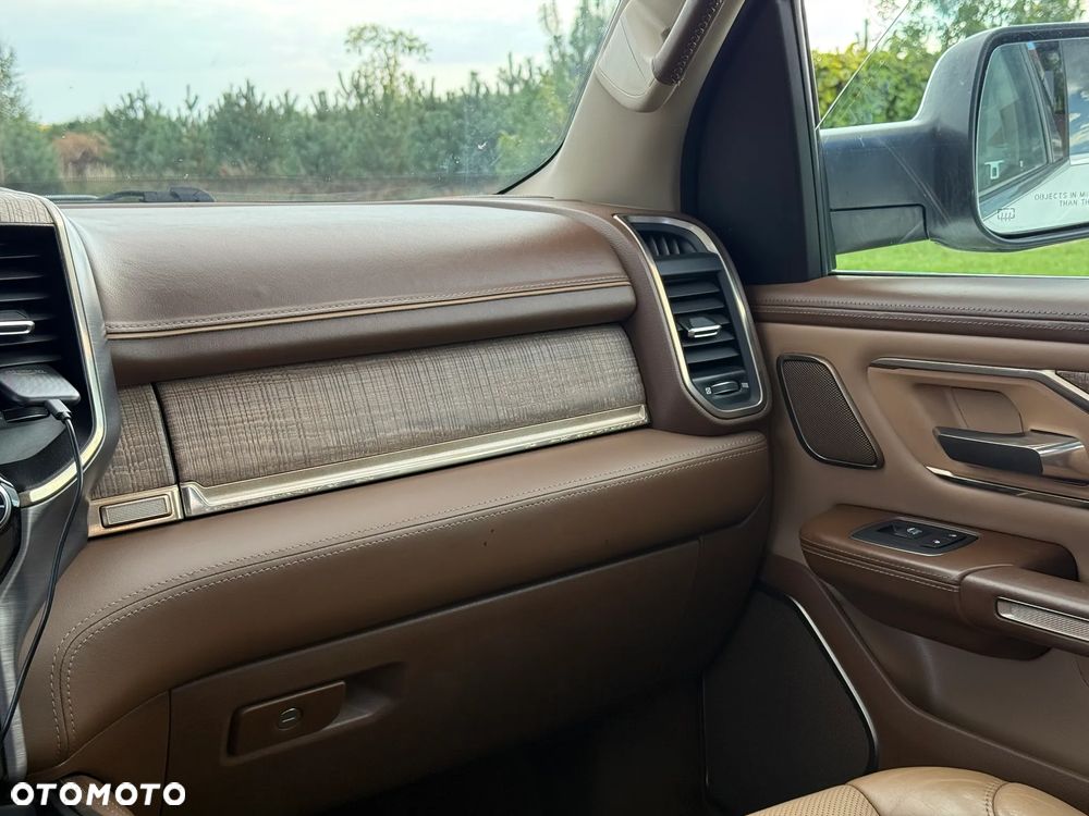 RAM 1500 Crew Cab Longhorn - 25